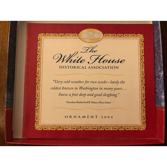 2004 WHITE HOUSE HISTORICAL ASSOC CHRISTMAS ORNAMENT A FIRST FAMILYS SLEIGH RIDE - Picture 4 of 5